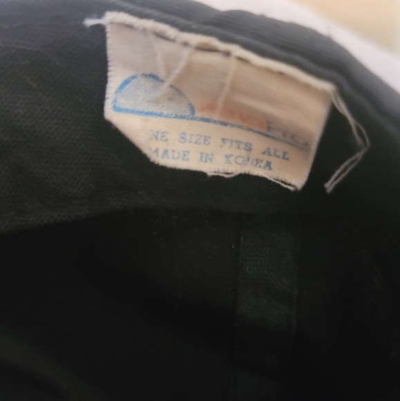 Vintage Black Crows Hat - Picture 10 of 10